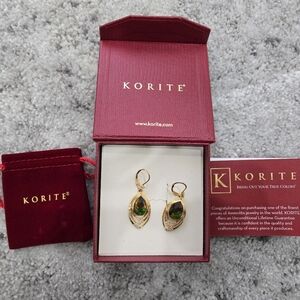 Kori Elegant Gold and Green Earrings